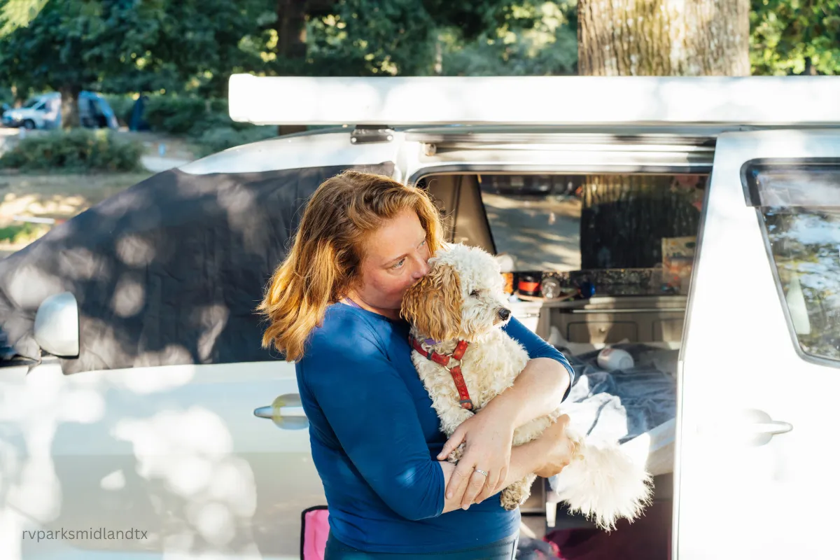 tips for rving with dogs