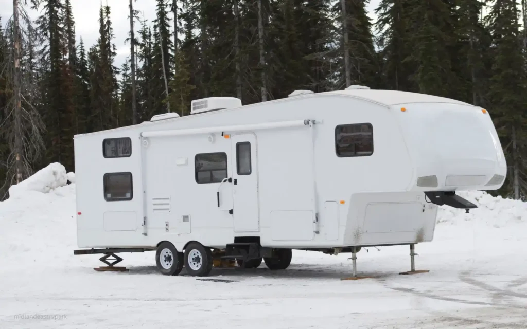 best cold weather rv