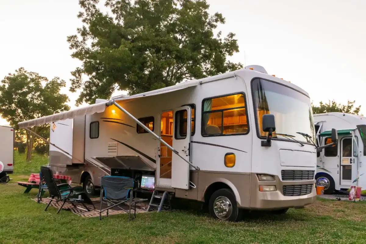 short-term rv parking options