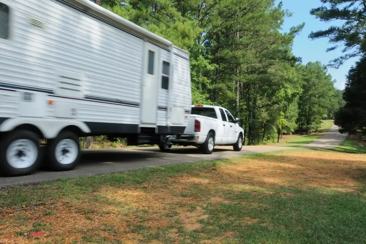 pet-friendly rv park amenities